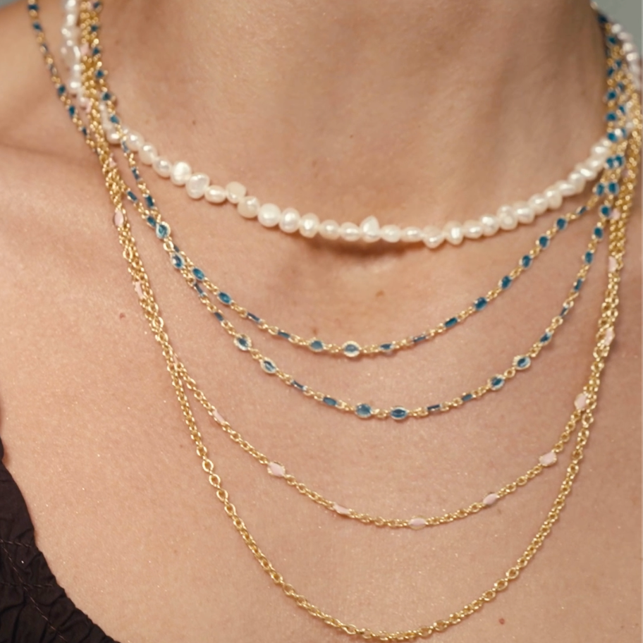 Hálsfesti gyllt og grænblá