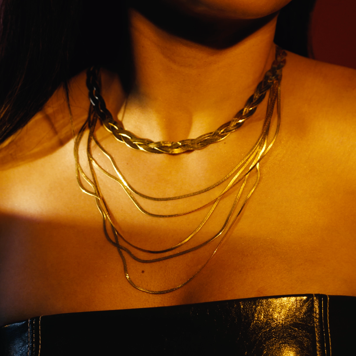 Hálsfesti fossflétta og margföld Hrygg gylltar