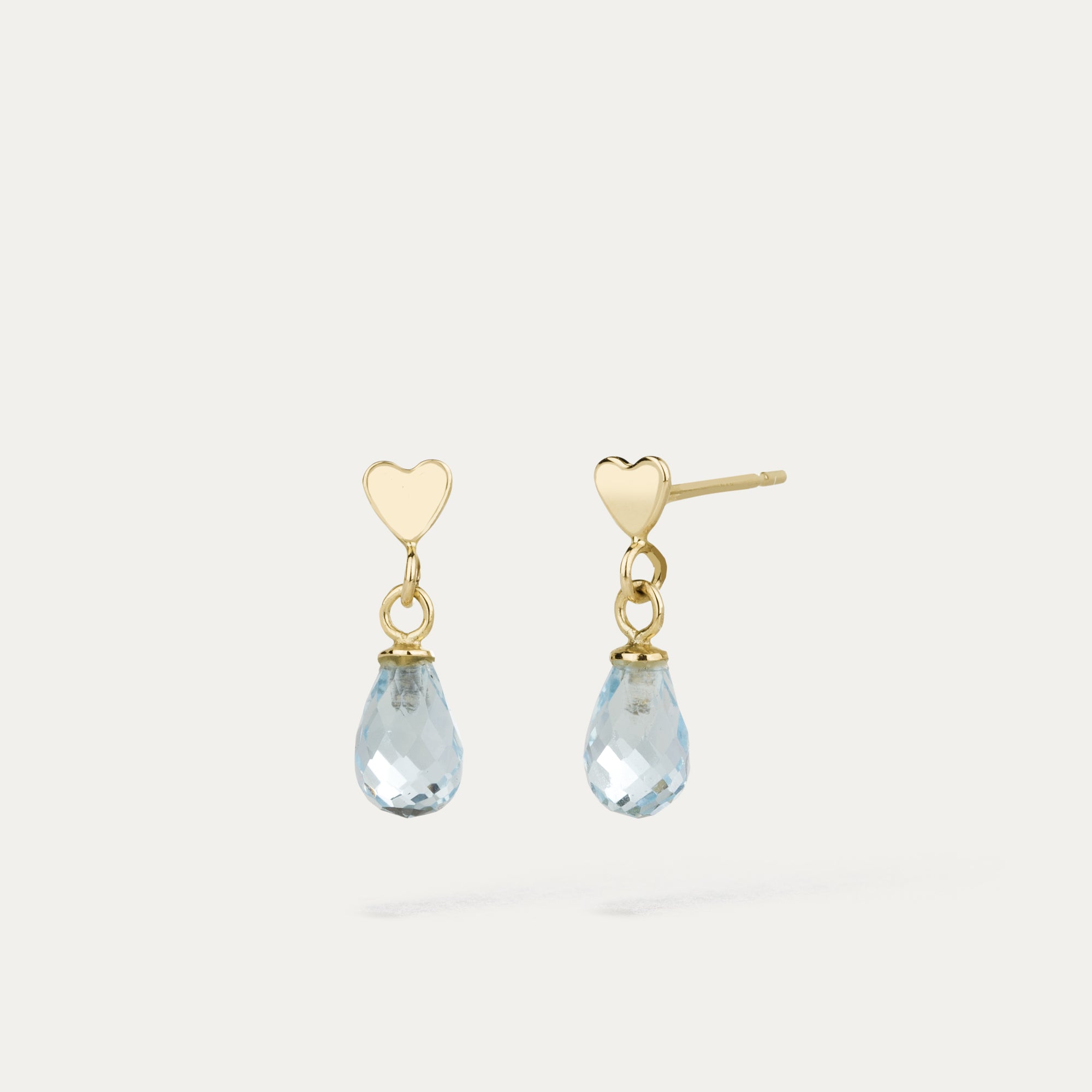 eyrnalokkar með topaz náttúrustein 14kt gull