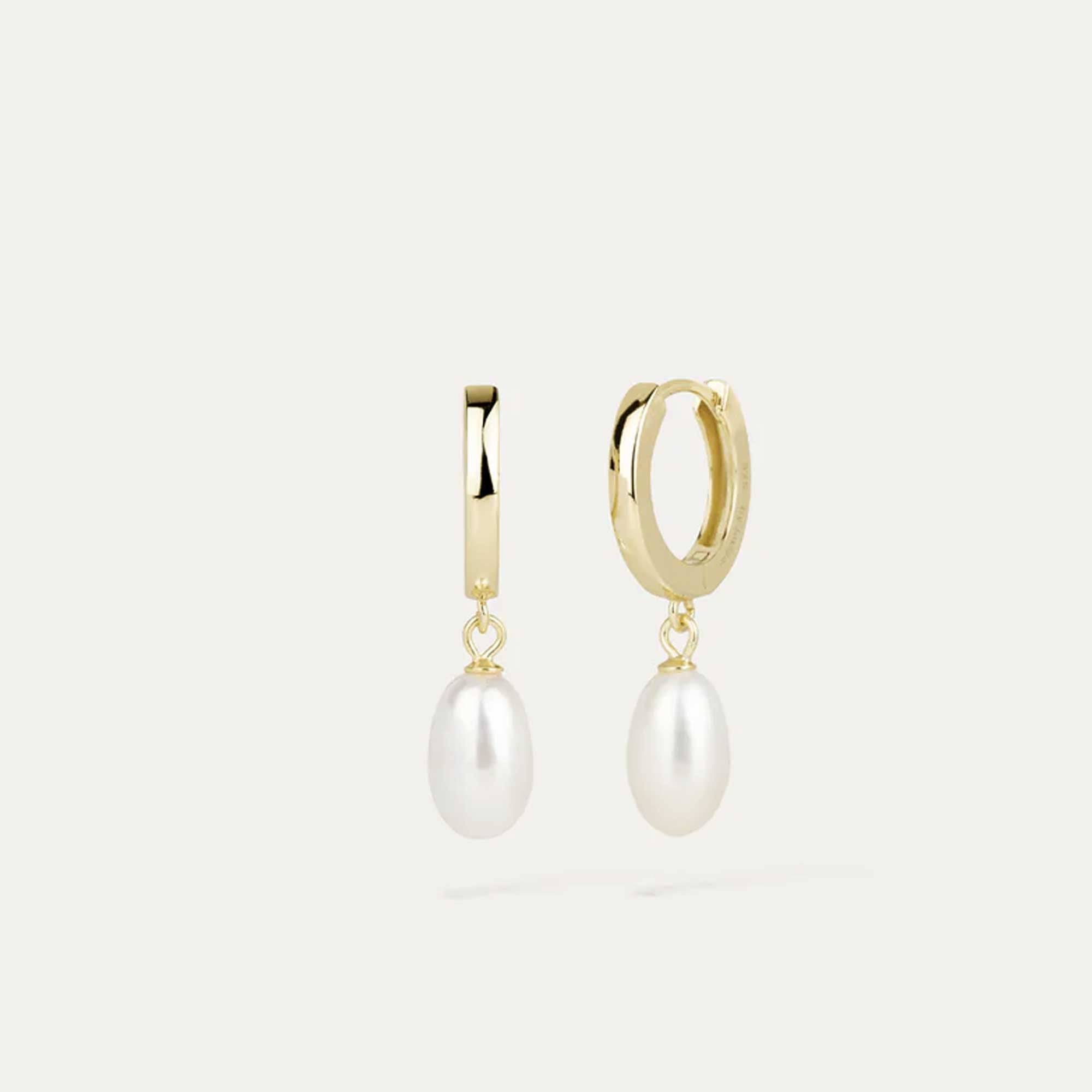 Eyrnalokkar með perlum silfur gylltir