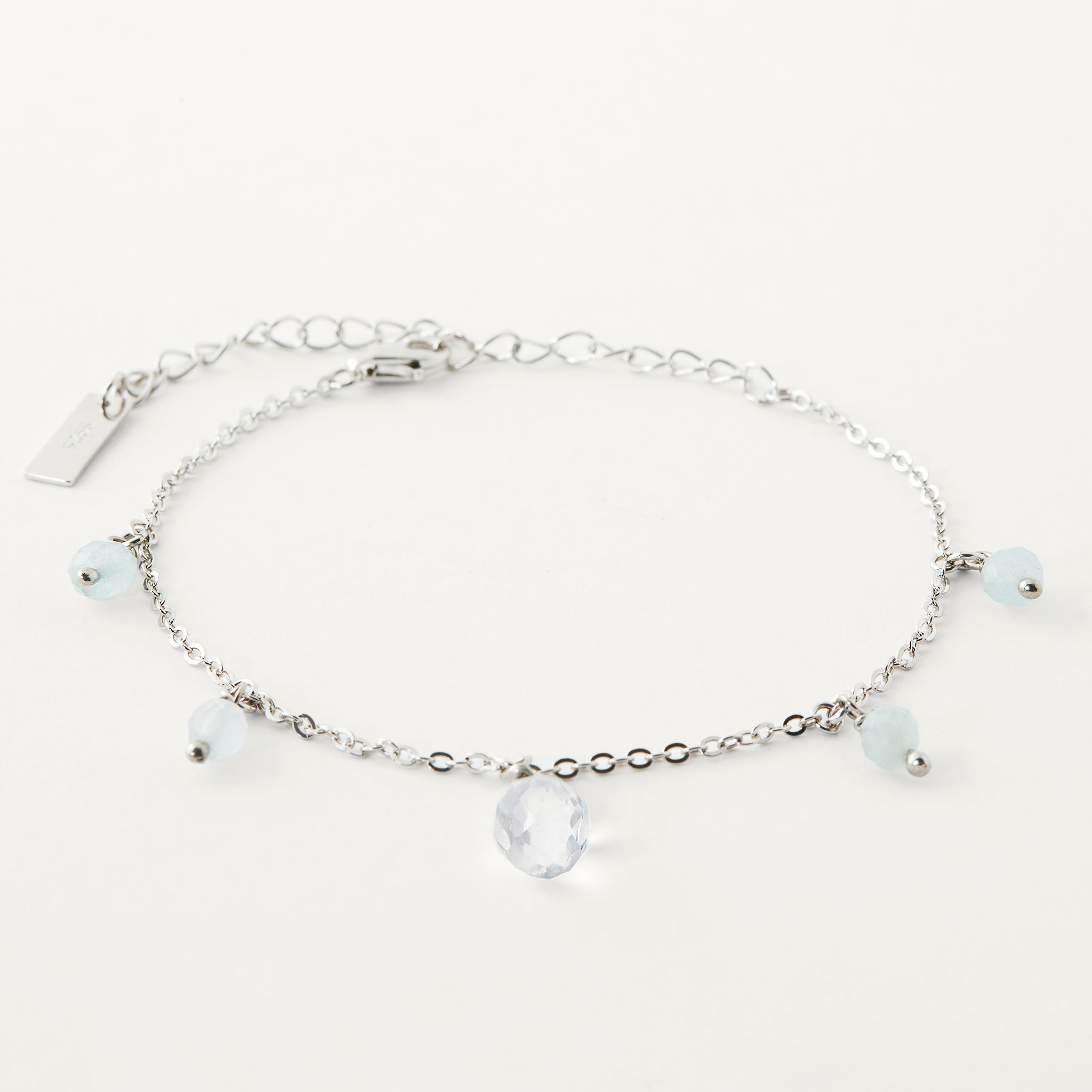 Armband með náttúrusteinum