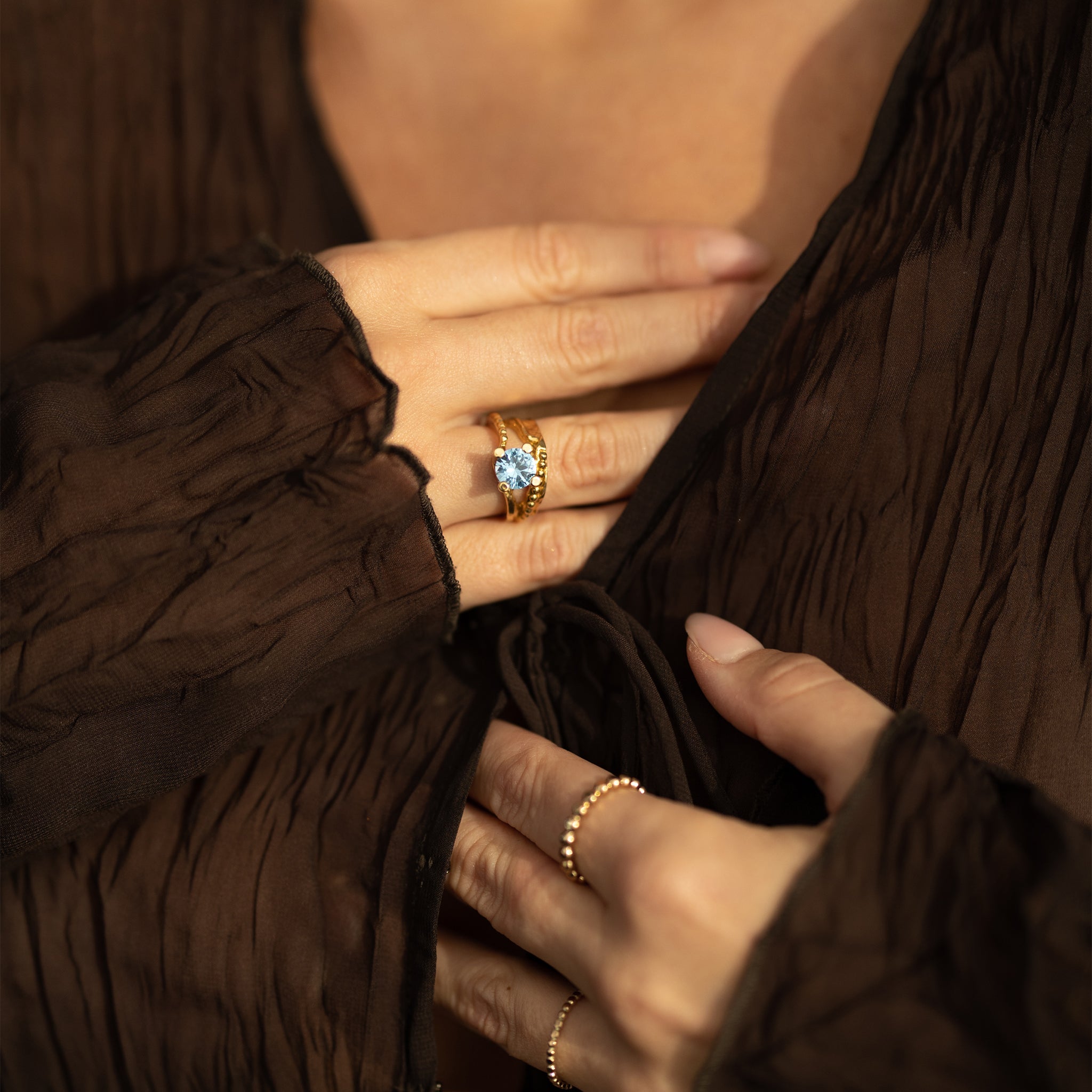 hringur með stein tails