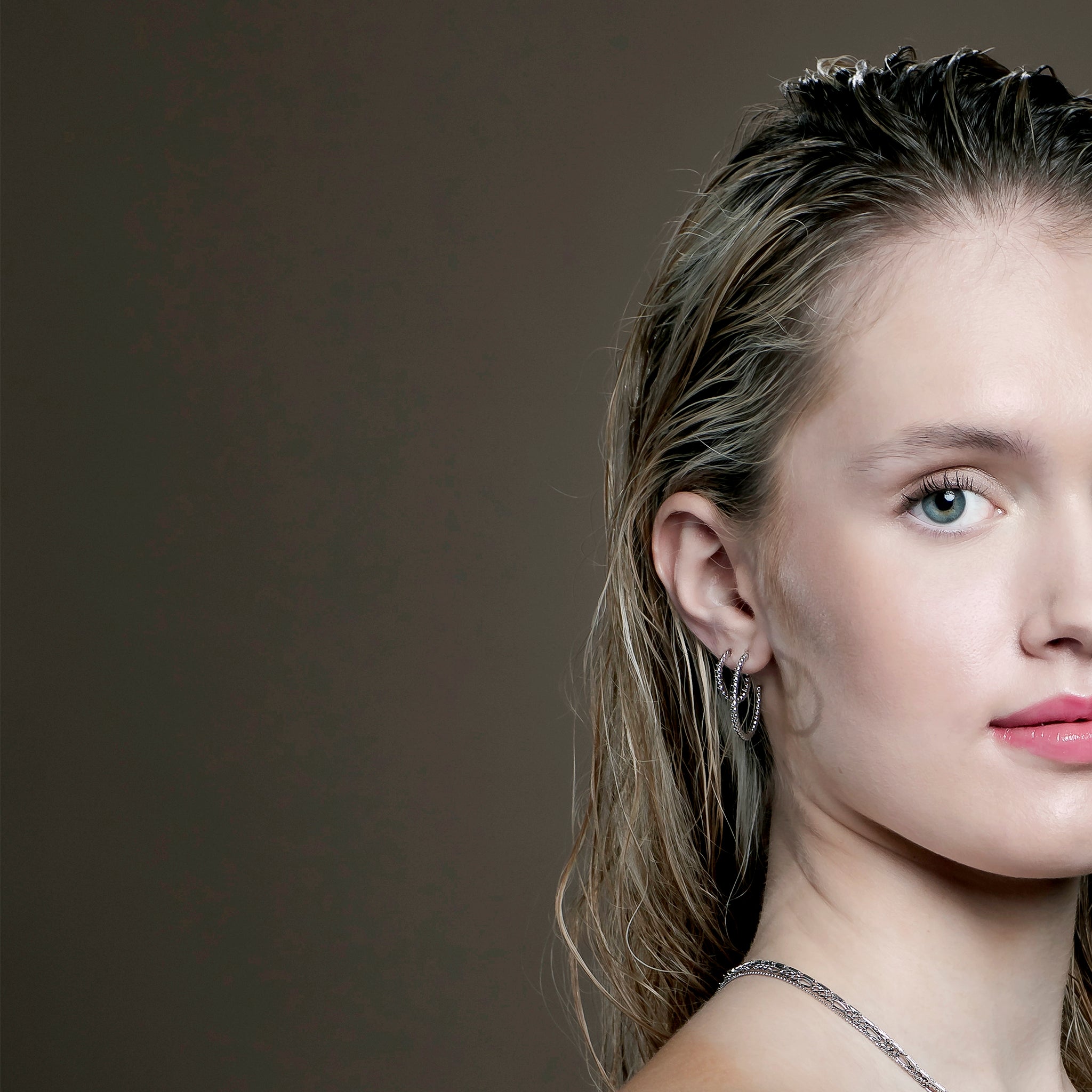 tails eyrnalokkar silfur