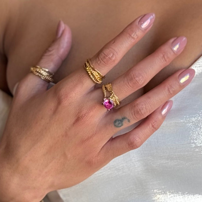 hringur með stein tails