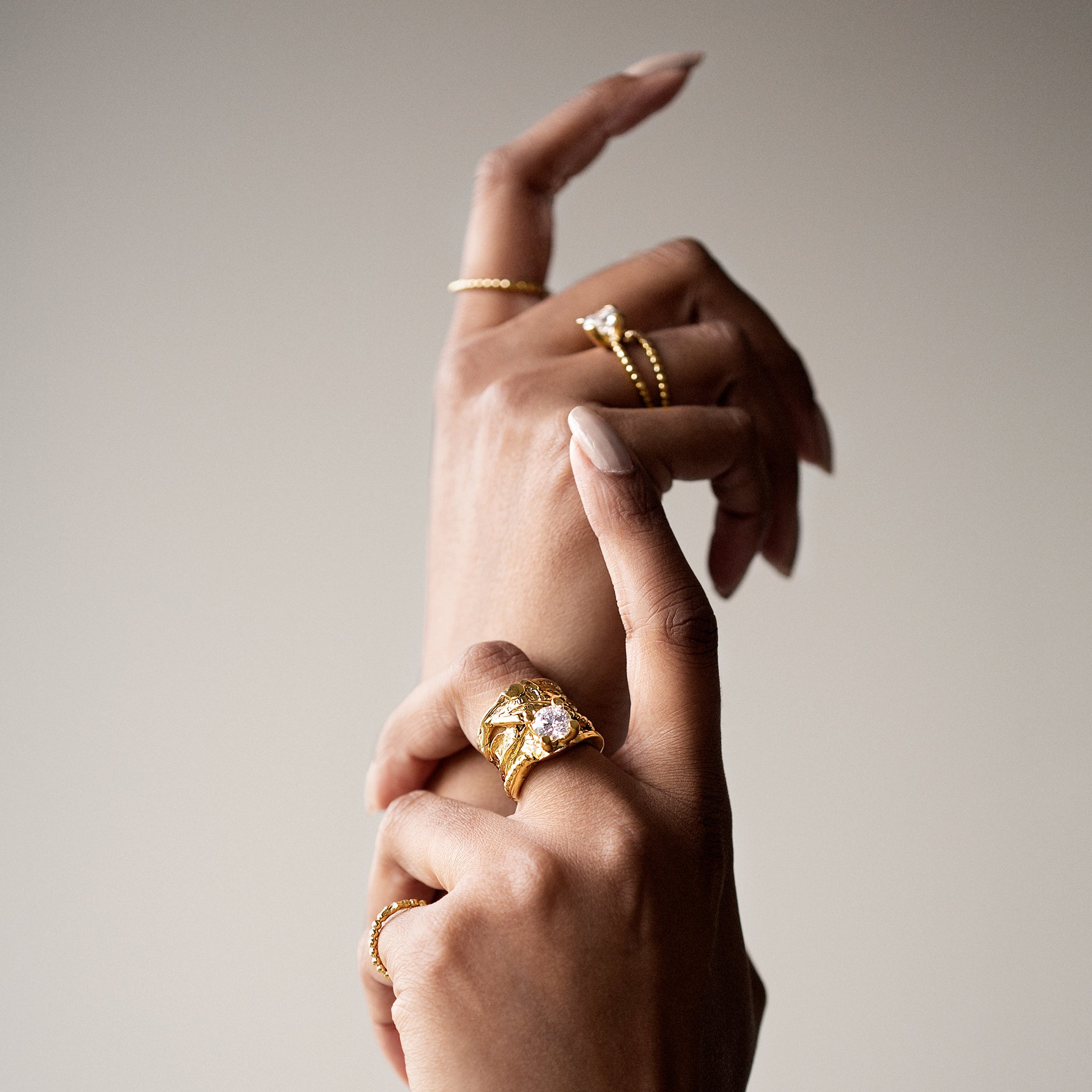 tails hringir gylltir