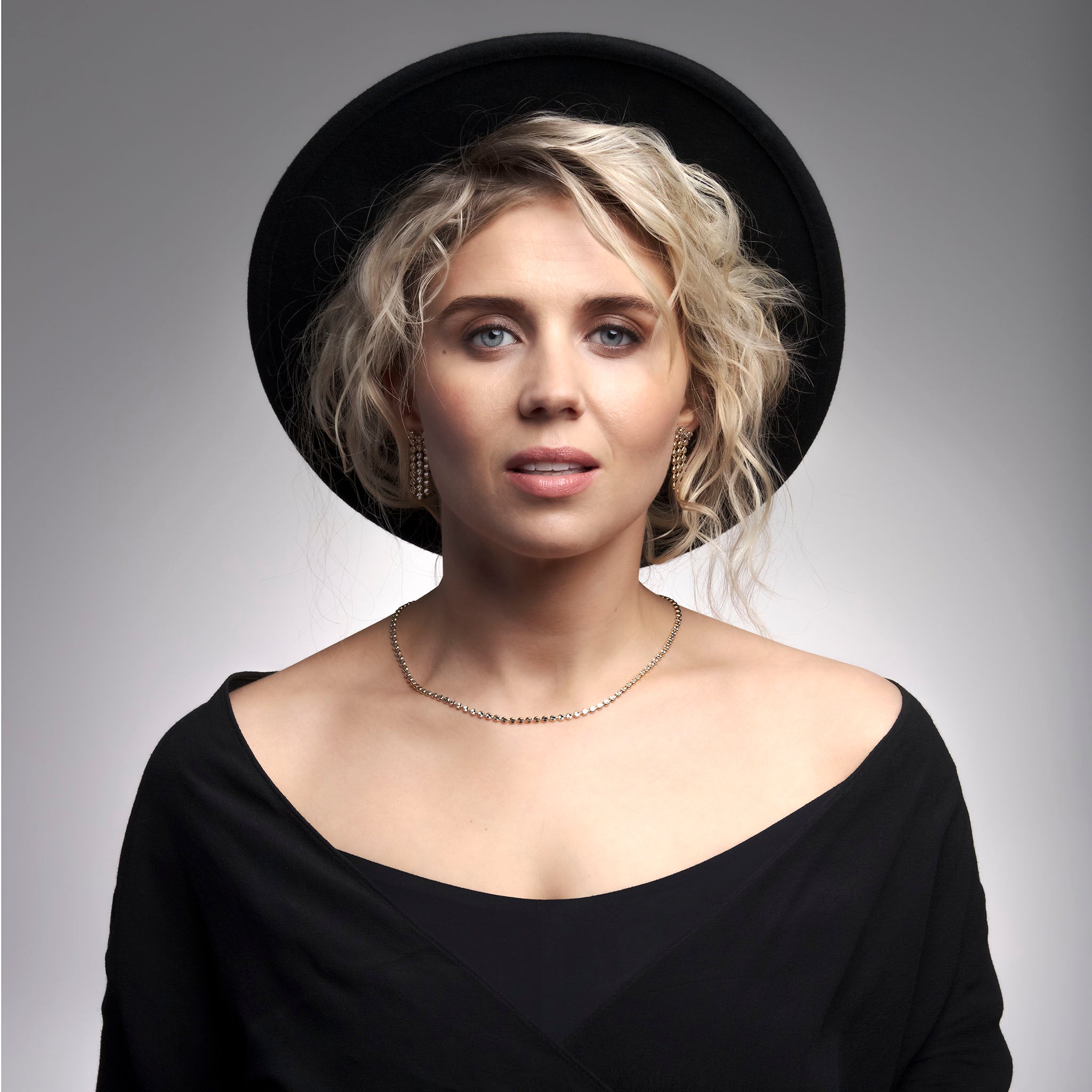 Hálsfesti keðja demantsskorin gyllt