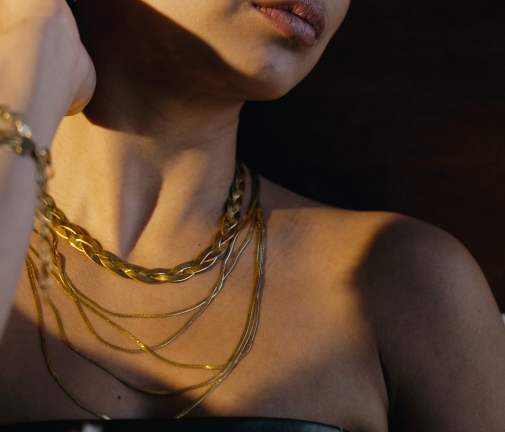 Hálsfesti fossflétta og margföld Hrygg gylltar