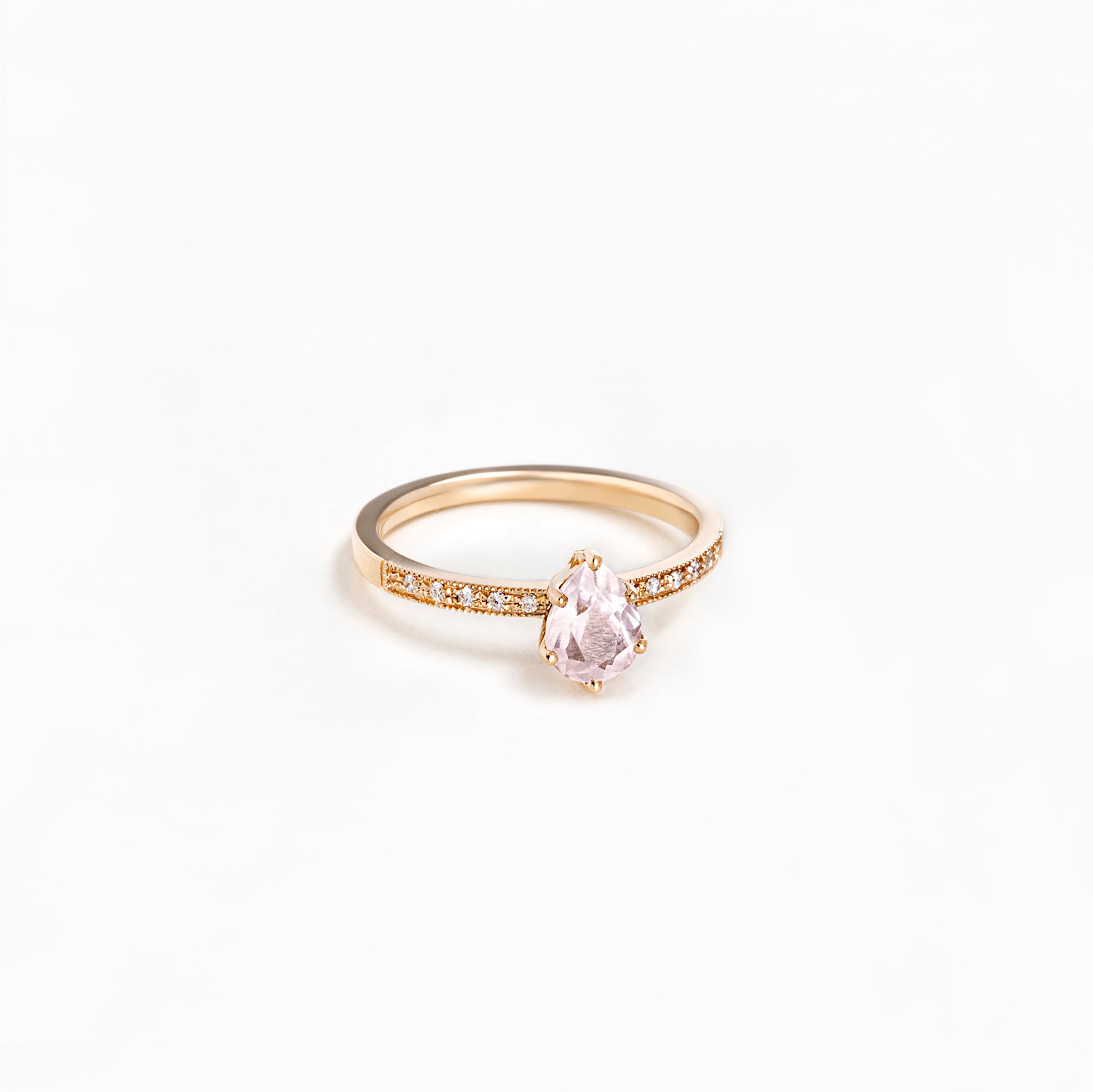 14kt gull hringur eðalsteinn og demantar